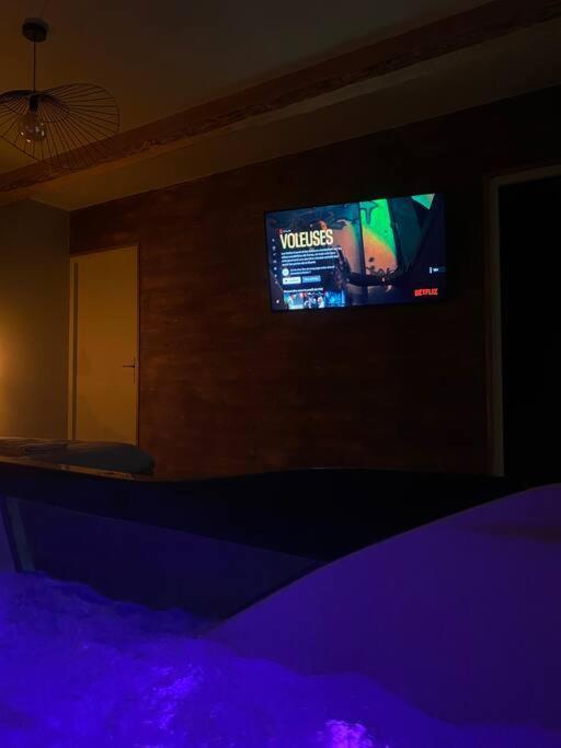 Superbe Appartement Avec Jacuzzi Et Jardin Prive Marlhes المظهر الخارجي الصورة